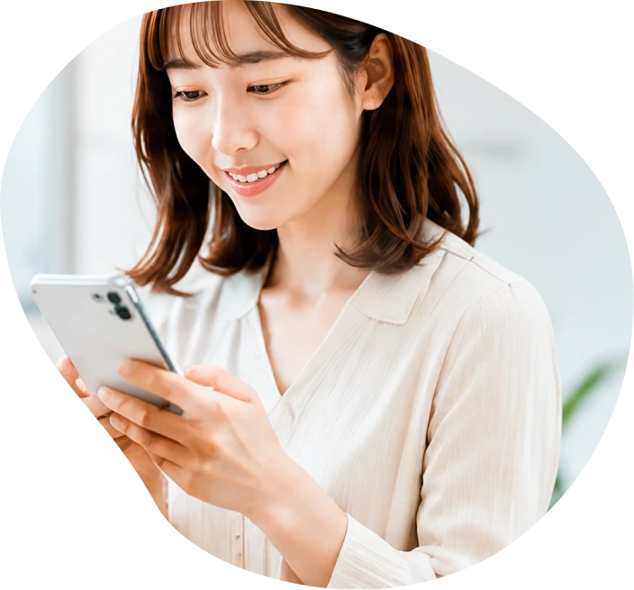 スマホで会社の投稿を見る求職者